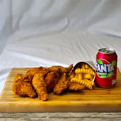 Echte FFC Mix 12 met kip, friet en drankje